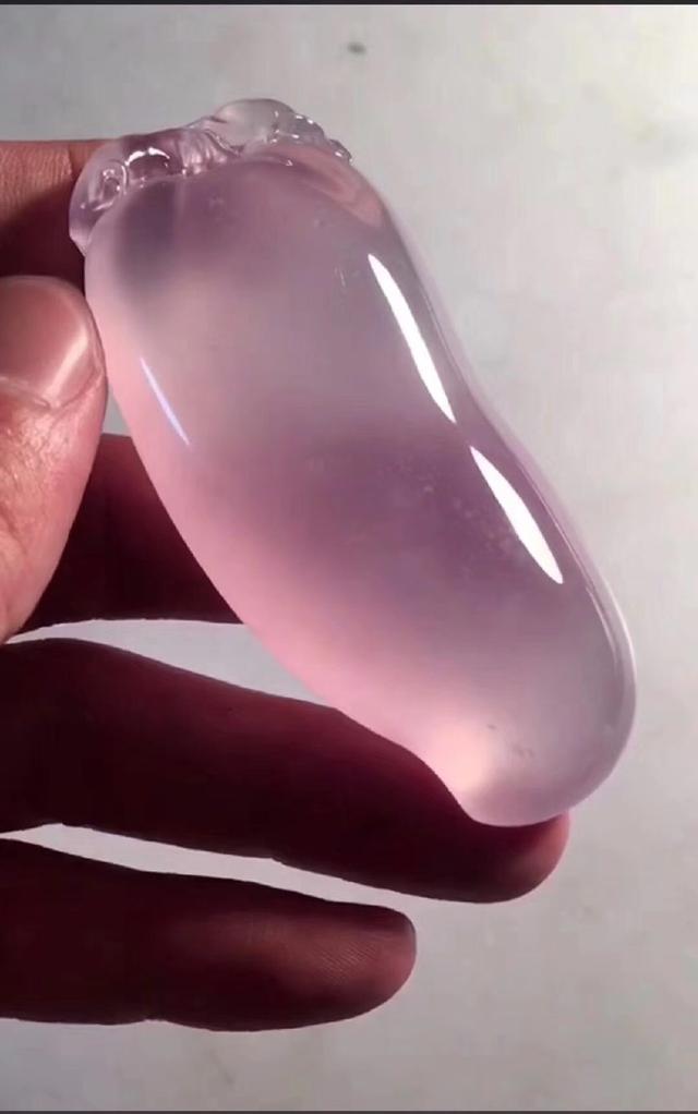 我猜,你没有见过真正的粉色翡翠.