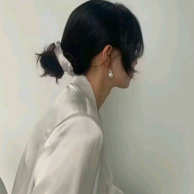 女生头像|真人侧脸女头