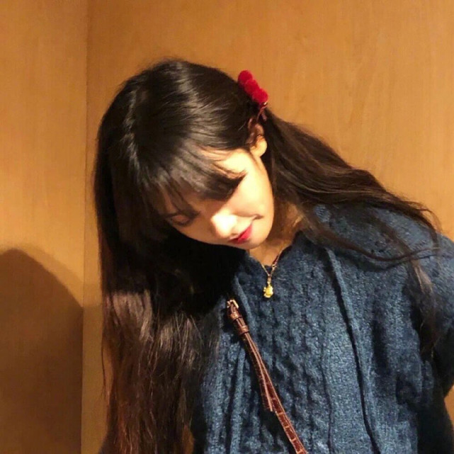女生头像|小众清冷氛围感女生头像