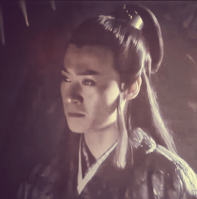 新《天龙八部》"慕容复"像太监,演员修庆却在18年后再度火出圈