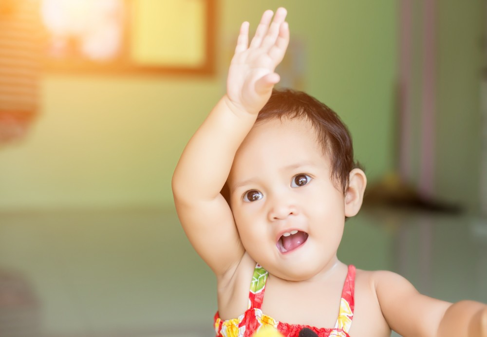 舌苔厚白是什么原因（怎么治疗）