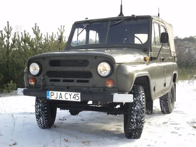 原本是苏联根据更早的gaz-69越野车建造的,后来被运用到uaz-469身上