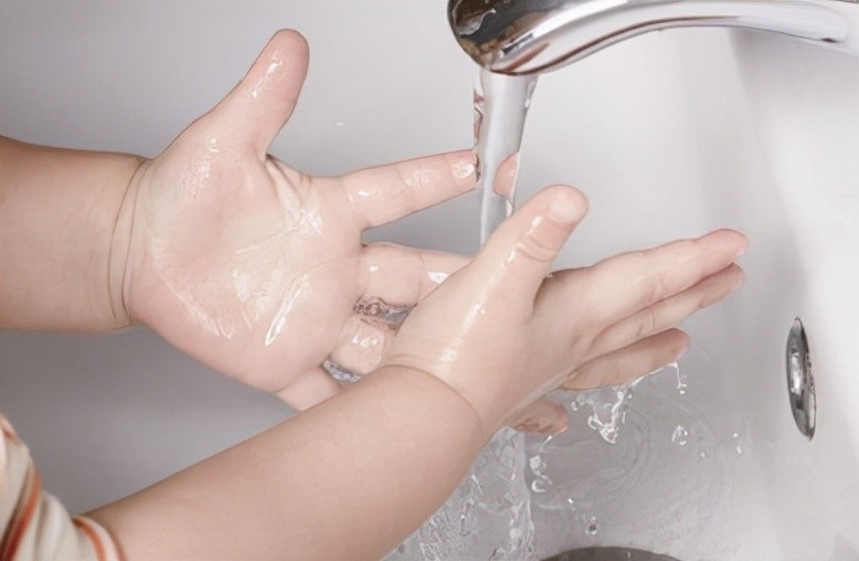 发热怎么办（发热怎么办简单的退烧方法）