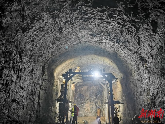 九龙岭3号施工支洞是犬木塘水库工程的重要基础工程,工程掘进全长达