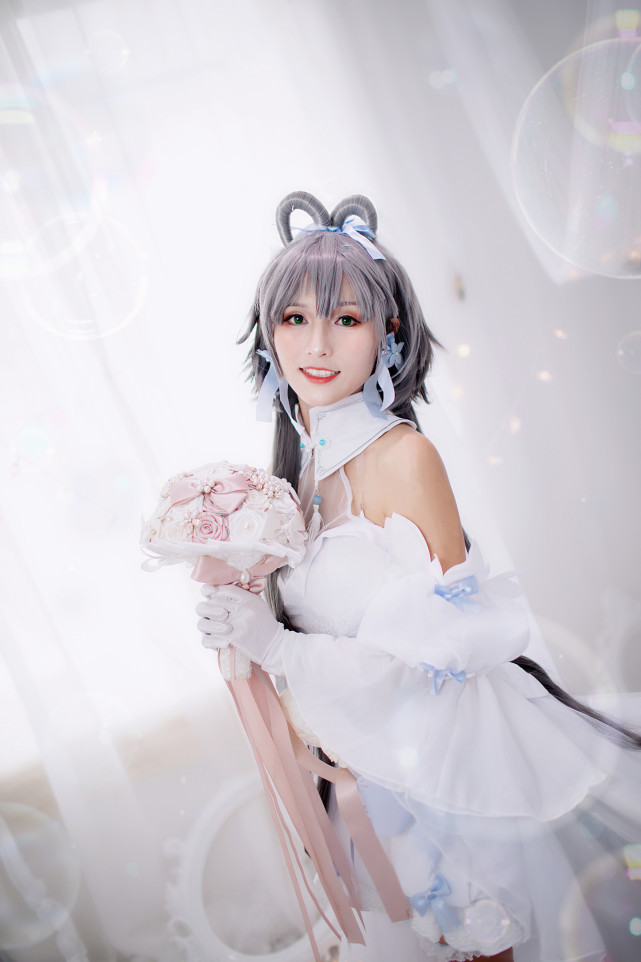 洛天依花嫁cosplay