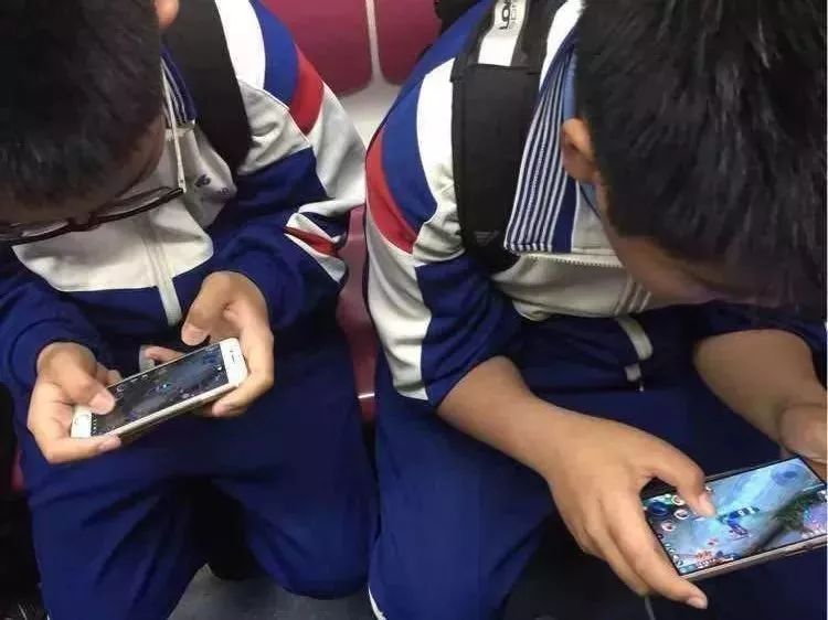 如何抵制青少年沉迷网络游戏