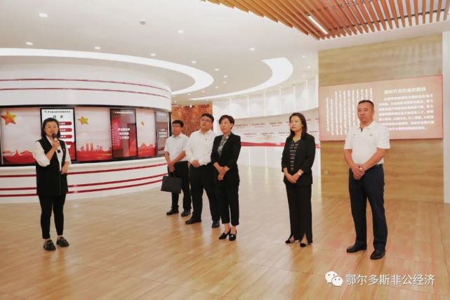 市委常委,统战部部长布仁其木格赴伊金霍洛旗东胜区调研