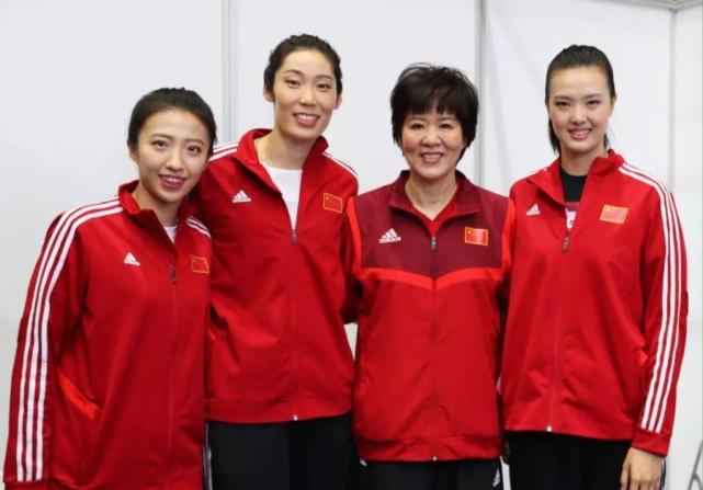 女排或迎大变天!郎平留给新任主帅两大难题,朱婷核心