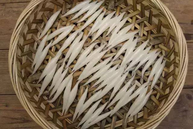 元宵将到开平特色糍牛栏糍出糍鹅仔糍禾苔菱粉糍你最喜欢吃哪种糍