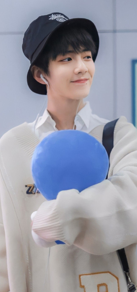 壁纸肖战超清全屏壁纸