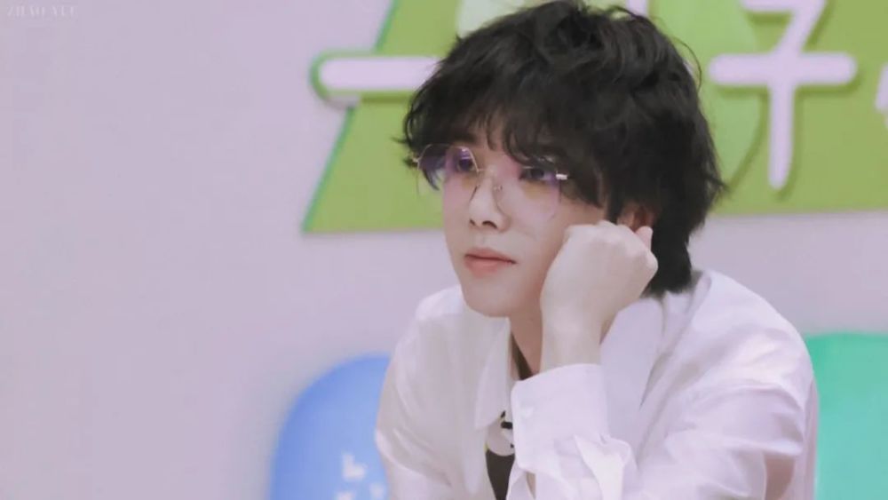 孩子简谱华晨宇_华晨宇手机壁纸(3)