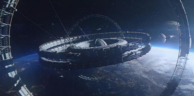 《独立日》中的巨型外星圆盘状飞船一公里大的航天器,想想就让人觉得