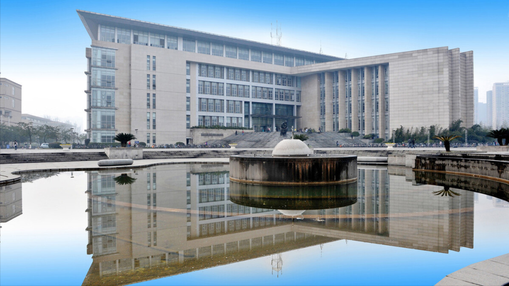 西南财经大学vs中南财经政法大学:同为翘楚,你会选择谁?