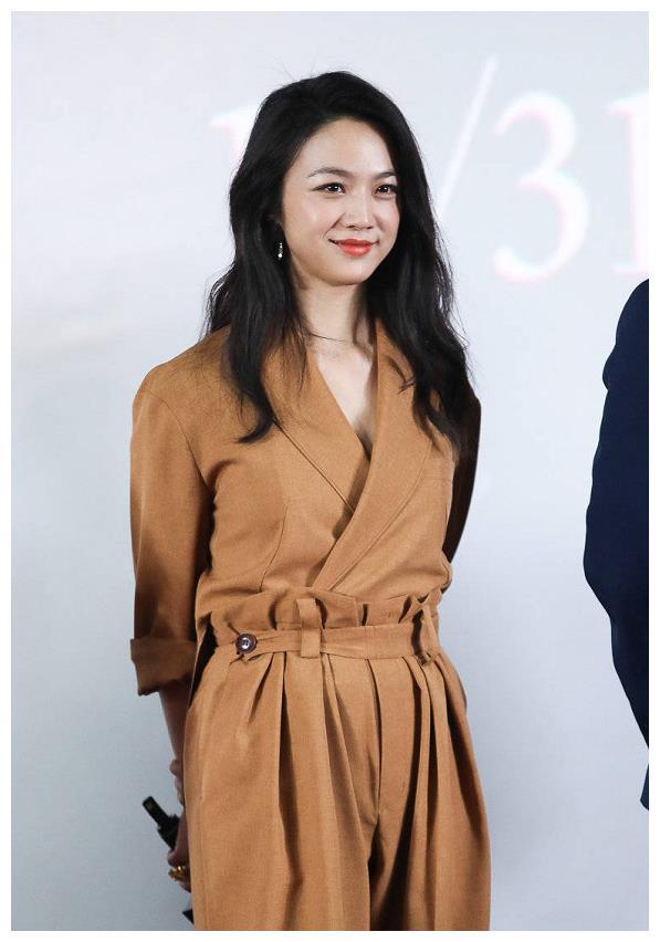 汤唯婚后6年形象大变,如今41岁成韩式美人,这谁还认得出?