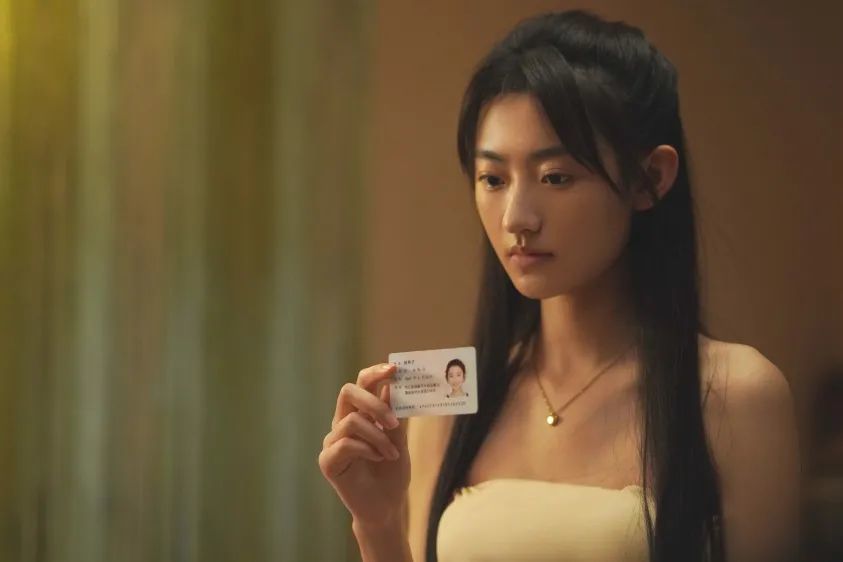 因《扫黑风暴》走红的95后小花,杨雨潼把徐英子这个角色演活了