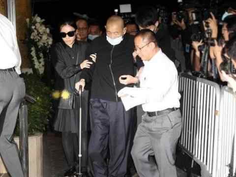 恒大背后两个香港大佬,刘銮雄因恒大亏几十亿,郑裕彤却赚几百亿