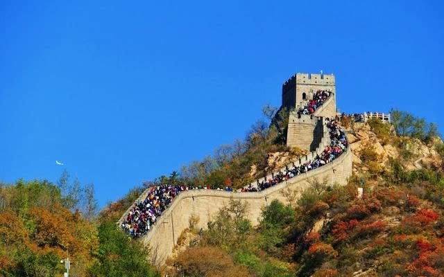 北京一处aaaaa级景区的长城,有两面垛口墙,长5400米