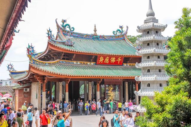 厦门历史古迹游南普陀寺最具闽南风韵的人文景观