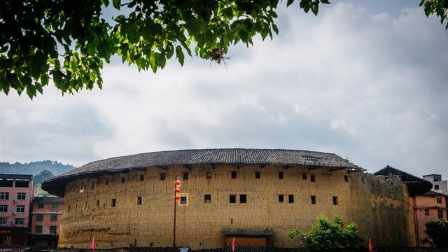 福建土楼太壮观了简直像博物馆一样