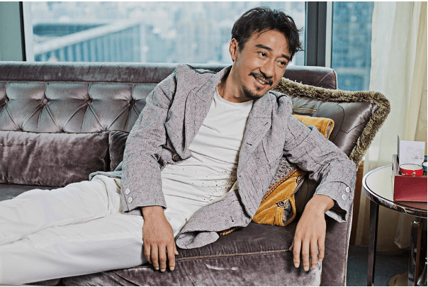 赵立新"毁灭史",成也自己,败也自己