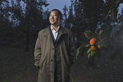 县委书记陈行甲:母亲说要"干净悲悯",妻子说"自由温暖"