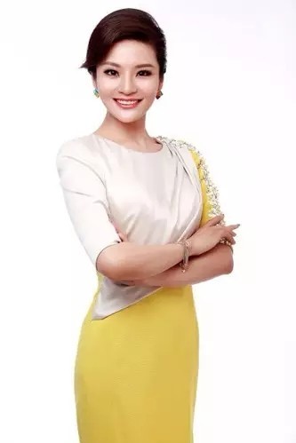 央视中秋主持阵容公布,任鲁豫再扛大梁,撒贝宁