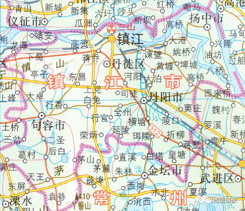 安徽,江苏都有丹阳湖和丹阳镇,江苏还有丹阳市,这三者