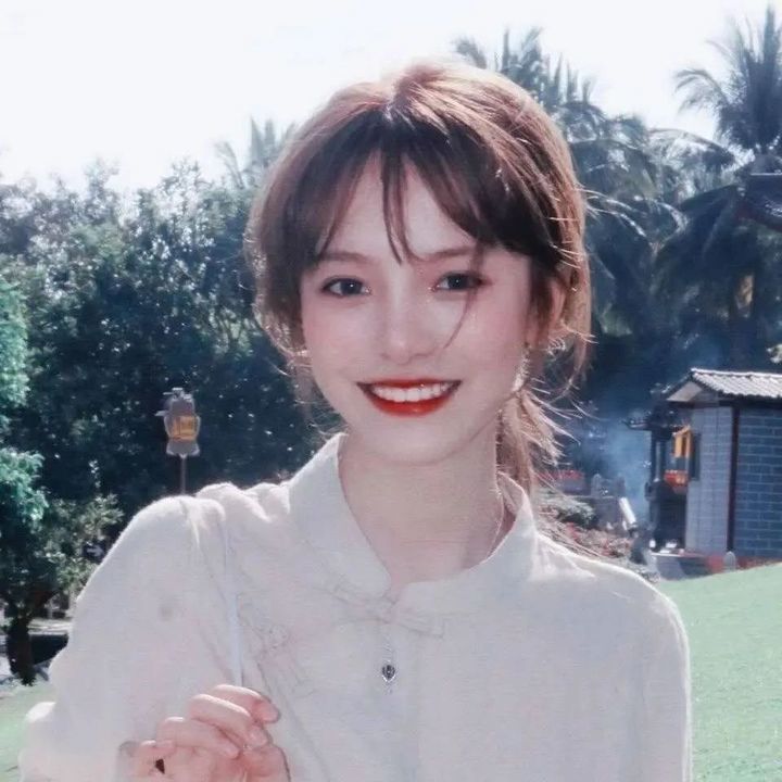 ins甜酷女生头像