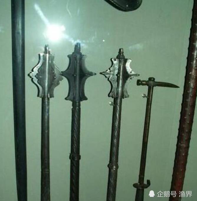 古代战场战锤,为何西方的喜欢带尖刺,中国的却只做成带棱蒜瓣?