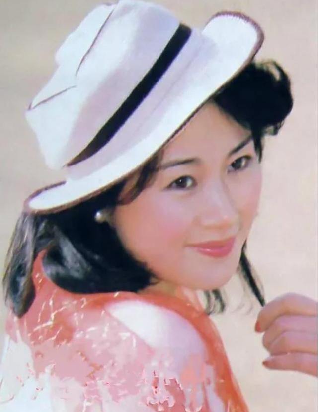 王母娘娘:万馥香(1941—1994)53岁