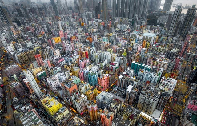 香港人住得有多挤?居民楼密集得令人窒息,内陆人:一点