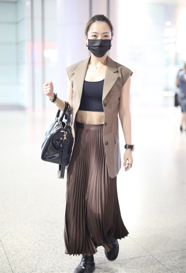 风衣的气质_和平精英黄金风衣图片