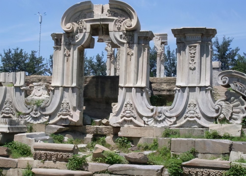 83岁大爷花费300亿,按照原貌复建圆明园,总占地7000余