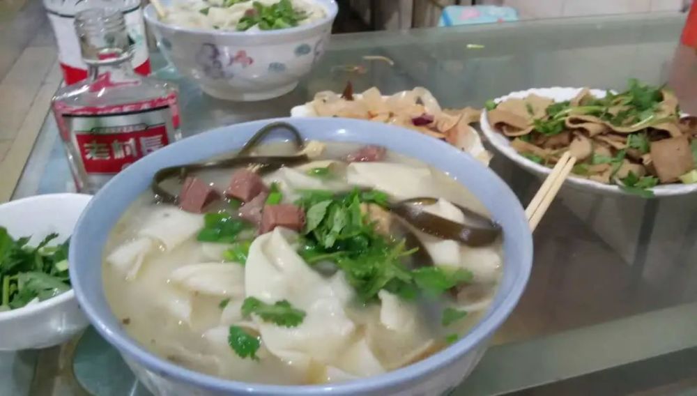 贾龙杰:方城烩面赋