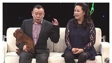 1996年春晚走红后,潘长江膨胀想与杨云离婚,"找她两年毛病"