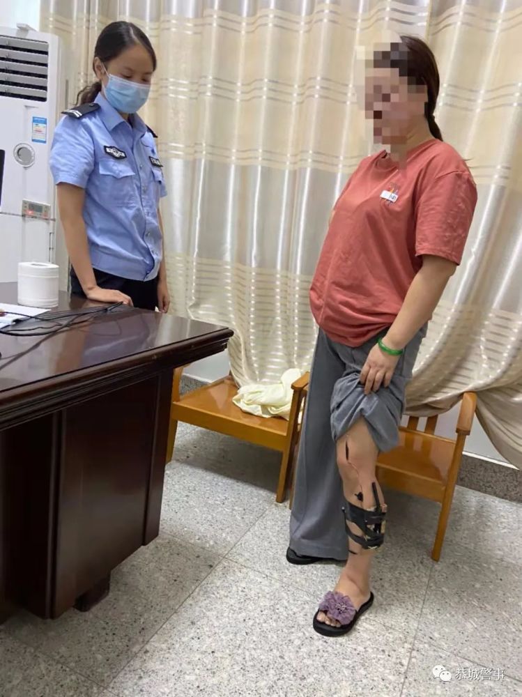 挨抓了!桂林一女子考科目一,作弊工具竟绑大腿上