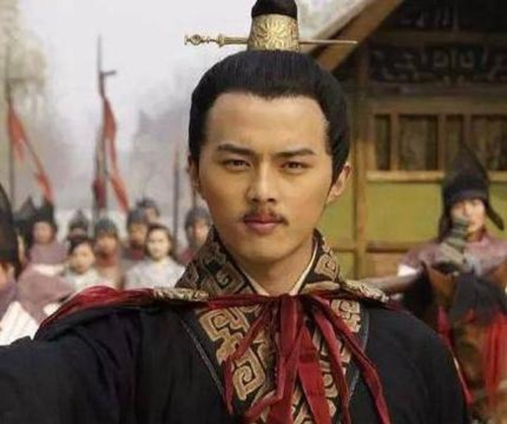 东汉和熹皇后邓绥,上位手段很高深:看似宠辱不惊,实则有备而来