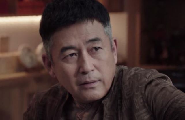 伊河新村这个项目最开始是马帅获得的,王志飞饰演的高明远在马帅死后