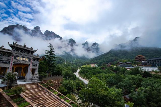 教师节丨教师免票畅游古武当山景区