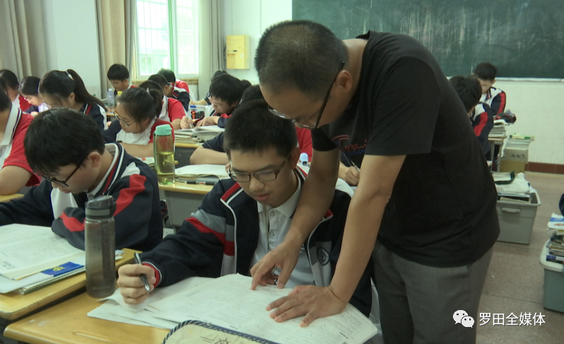 优秀教师风采|罗田一中教师李双红:二十五载从教路 春风化雨育桃李