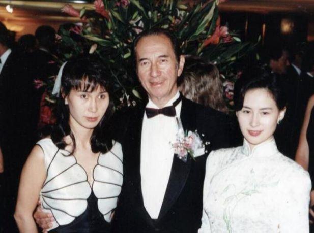 为什么赌王的遗产都归到蓝琼缨子女名下