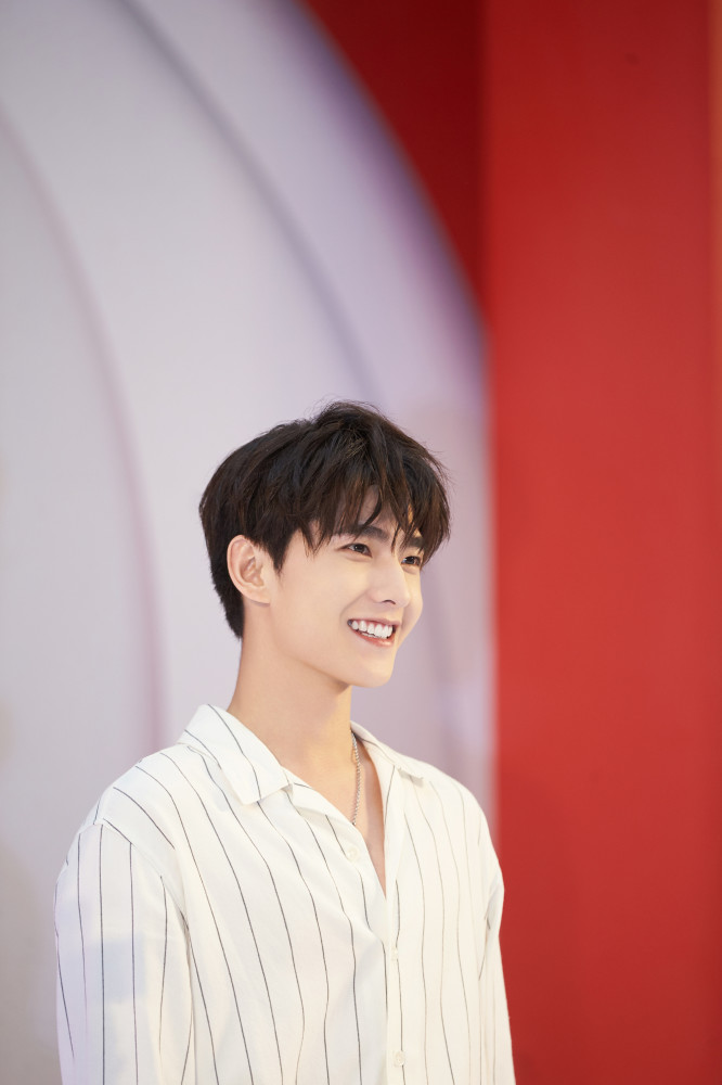 杨洋高清壁纸