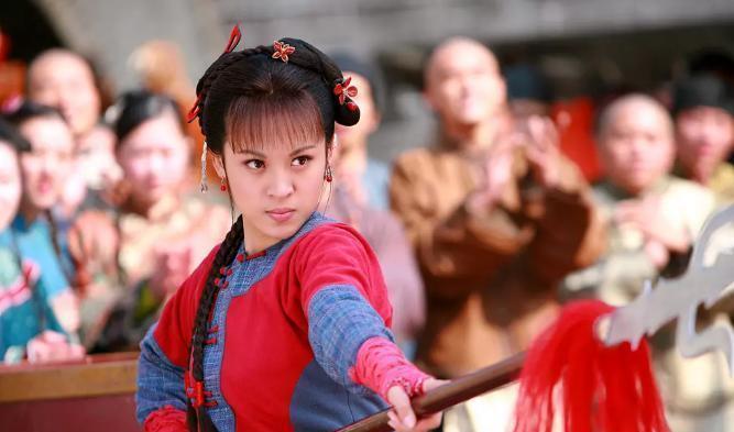 新《还珠格格》的柳红再次出演正午剧的"渣女?