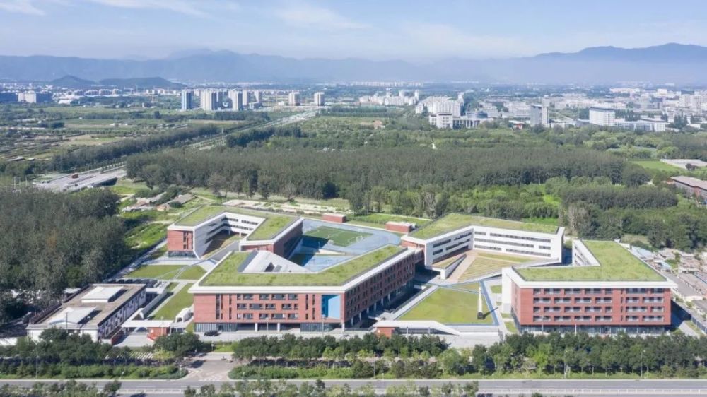 中小学建筑设计:北京人大附中航天城学校/案例