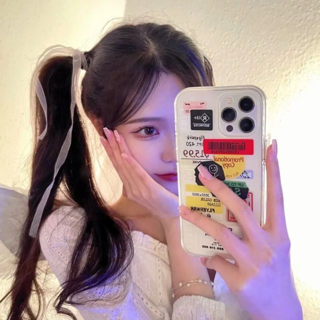 女生头像:ins