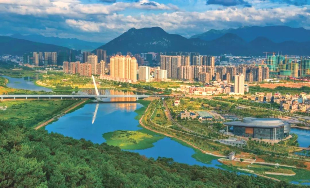 2021年gdp百强县福建_2021年百强县榜单 分化有点狠(3)