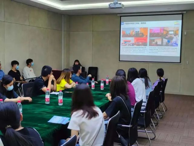 为期一个月的"青鸟计划"寒假大学生社会实践即将结束,林玉晓同志希望