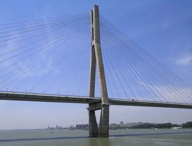 安庆长江大桥能否减免通行费?官方回复来了!