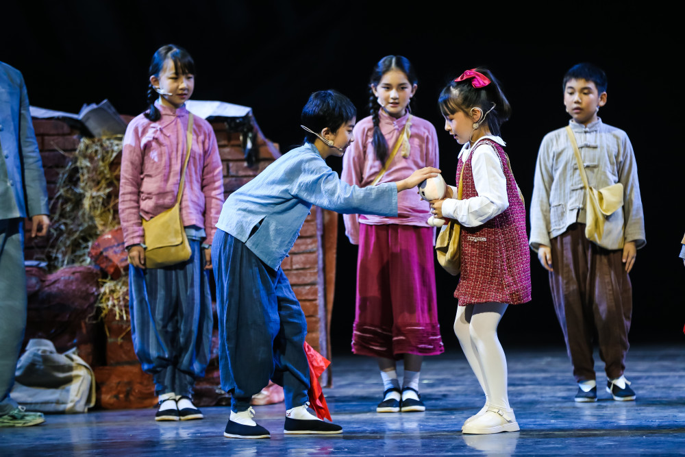 儿童剧孩子剧团武汉首演再现80年前的革命小战士