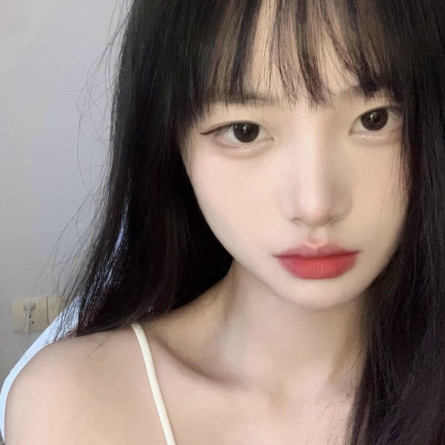 ins温柔女生头像